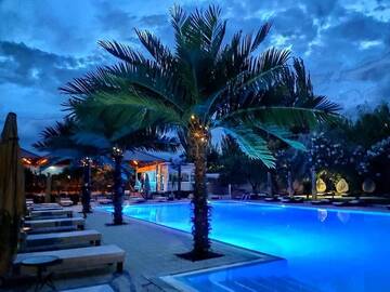 Фотографии Отель Cross Resort Hotel г. Ереван (Армения) №3 Фото Отель Cross Resort Hotel г. Ереван 3