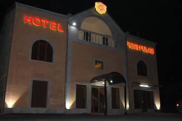 Фотографии Отель Princ Plaza Hotel г. Ереван (Армения) №2 Фото Отель Princ Plaza Hotel г. Ереван 2