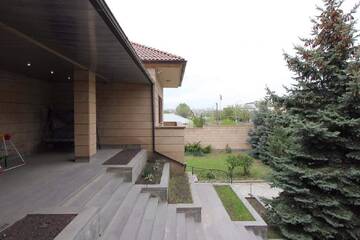 Фотографии Виллы A Royal Luxury Villa With The Best View in Yerevan г. Ереван (Армения) №5 Фото Виллы A Royal Luxury Villa With The Best View in Yerevan г. Ереван 5