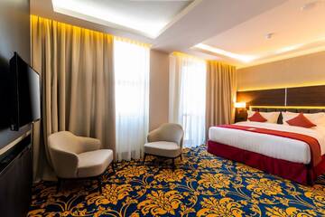 Фотографии Отель Ramada Hotel & Suites by Wyndham Yerevan г. Ереван (Армения) №3 Фото Отель Ramada Hotel & Suites by Wyndham Yerevan г. Ереван 3
