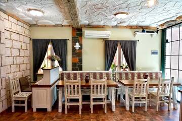 Фотографии Хостелы Retro Hostel & Tours г. Ереван (Армения) №4 Фото Хостелы Retro Hostel & Tours г. Ереван 4
