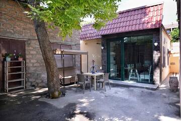 Фотографии Хостелы Retro Hostel & Tours г. Ереван (Армения) №2 Фото Хостелы Retro Hostel & Tours г. Ереван 2