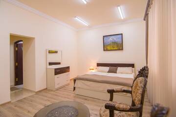 Фотографии Хостелы Tatev Hotel and Tours г. Ереван (Армения) №1 Фото Хостелы Tatev Hotel and Tours г. Ереван 1