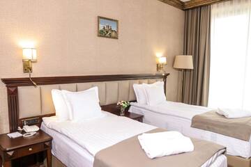 Фотографии Отель Konyak Hotel г. Ереван (Армения) №3 Фото Отель Konyak Hotel г. Ереван 3