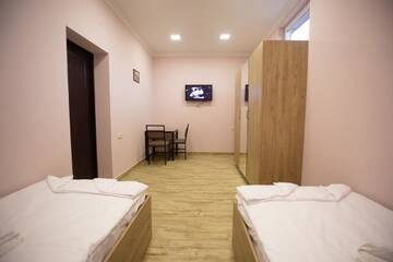 Фотографии Хостелы Home Hostel г. Ереван (Армения) №2 Фото Хостелы Home Hostel г. Ереван 2