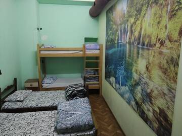 Фотографии Хостелы Shamrock Republic Square Hostel and Tours г. Ереван (Армения) №4 Фото Хостелы Shamrock Republic Square Hostel and Tours г. Ереван 4