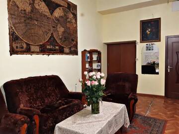 Фотографии Хостелы Shamrock Republic Square Hostel and Tours г. Ереван (Армения) №5 Фото Хостелы Shamrock Republic Square Hostel and Tours г. Ереван 5