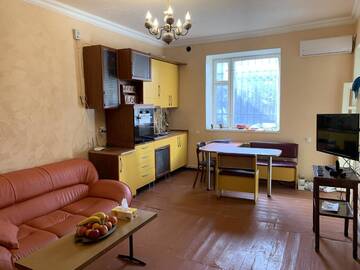 Фотографии Мини-отель Ella Apartments & Hostel г. Ереван (Армения) №1 Фото Мини-отель Ella Apartments & Hostel г. Ереван 1