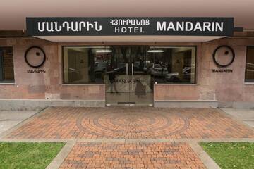 Фотографии Отель MANDARIN Hotel г. Ереван (Армения) №2 Фото Отель MANDARIN Hotel г. Ереван 2