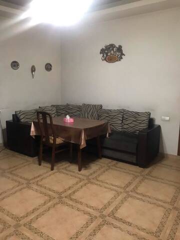 Фотографии Дома для отпуска House on Charents str. г. Ереван (Армения) №4 Фото Дома для отпуска House on Charents str. г. Ереван 4