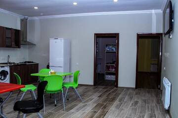 Фотографии Хостелы Bee Lucky Hostel and Tours г. Ереван (Армения) №5 Фото Хостелы Bee Lucky Hostel and Tours г. Ереван 5