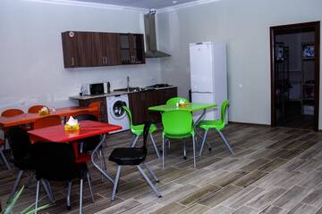 Фотографии Хостелы Bee Lucky Hostel and Tours г. Ереван (Армения) №2 Фото Хостелы Bee Lucky Hostel and Tours г. Ереван 2
