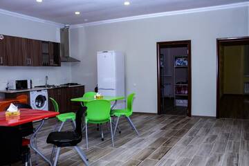 Фотографии Хостелы Bee Lucky Hostel and Tours г. Ереван (Армения) №3 Фото Хостелы Bee Lucky Hostel and Tours г. Ереван 3