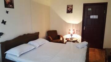 Фотографии Хостелы F & F Hostel г. Ереван (Армения) №1 Фото Хостелы F & F Hostel г. Ереван 1