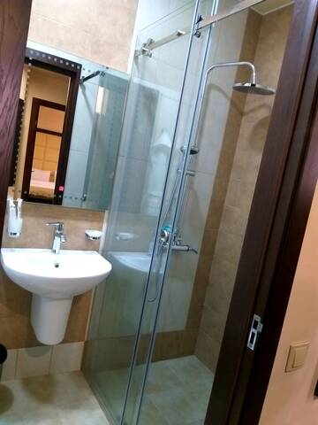 Фотографии Отель PARTEZ HOTEL г. Ереван (Армения) №3 Фото Отель PARTEZ HOTEL г. Ереван 3