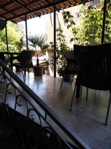Фотографии Гостевой дом Riverside Guest House г. Ереван (Армения) №4 Фото Гостевой дом Riverside Guest House г. Ереван 4