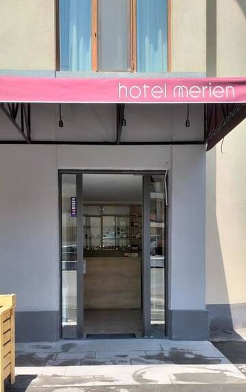 Фотографии Отель Hotel Merien г. Ереван (Армения) №3 Фото Отель Hotel Merien г. Ереван 3