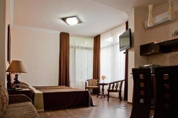 Фото номера Номер-студио (для 2 взрослых) Отель Hin Yerevantsi Hotel г. Ереван 2