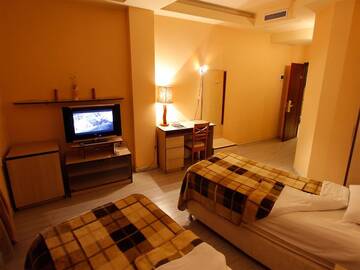 Фото Отель Armenian Village Park Hotel г. Ереван 2