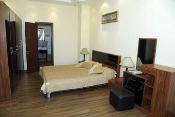 Фото номера Четырехместный номер Делюкс Отель Armenian Village Park Hotel г. Ереван 4