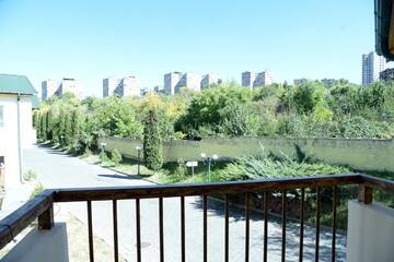 Фото номера Четырехместный номер Дуплекс Отель Armenian Village Park Hotel г. Ереван 6