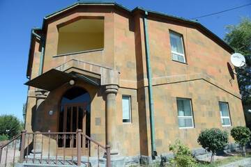 Фото номера Четырехместный номер Делюкс Отель Armenian Village Park Hotel г. Ереван 10