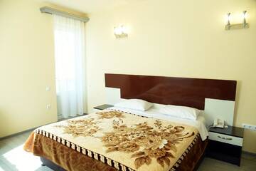 Фото номера Четырехместный номер Дуплекс Отель Armenian Village Park Hotel г. Ереван 5