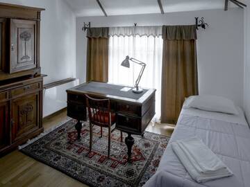 Фото номера Трехместный номер Отель Villa Ayghedzor г. Ереван 5