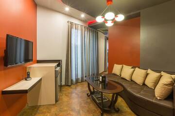 Фото номера Люкс (для 2 взрослых) Отель Green Palace Hotel г. Ереван 2