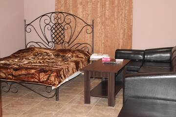 Фото номера Стандартный двухместный номер с 1 кроватью Отель Princ Plaza Hotel г. Ереван 5