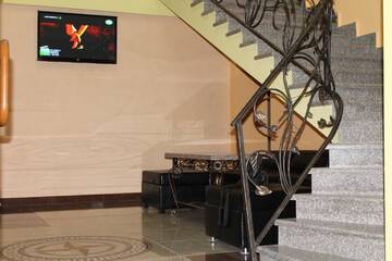 Фото номера Двухместный номер с основными удобствами и 1 кроватью Отель Princ Plaza Hotel г. Ереван 3