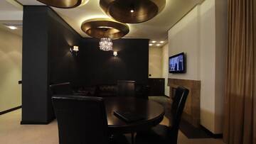 Фото номера Стандартный двухместный номер с 1 кроватью Отель Avant Garde Hotel г. Ереван 16