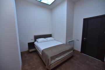 Фото номера Двухместный номер с 1 кроватью Отель Good Hotel Yerevan г. Ереван 18