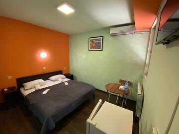 Фото Хостелы Hostel Russia Moll г. Ереван 1