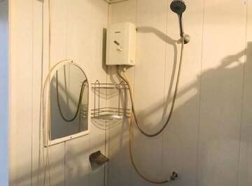 Фото номера Общий 4-местный номер для мужчин и женщин Хостелы Hostel Chekhov Yerevan г. Ереван 5
