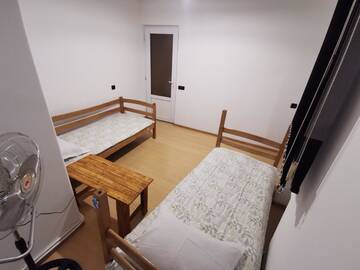 Фото Хостелы 4 Friends Hostel г. Ереван 3