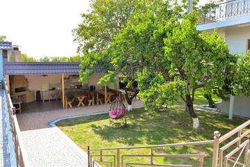 Фото номера Вилла с 2 спальнями Виллы Korea Garden г. Ереван 23