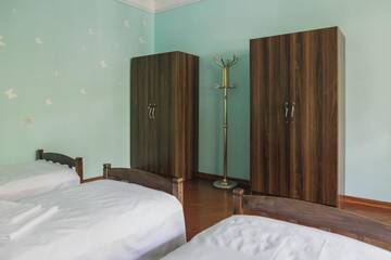 Фото номера Дом с 2 спальнями Отели типа «постель и завтрак» Guest House Myasnikyan г. Ереван 49