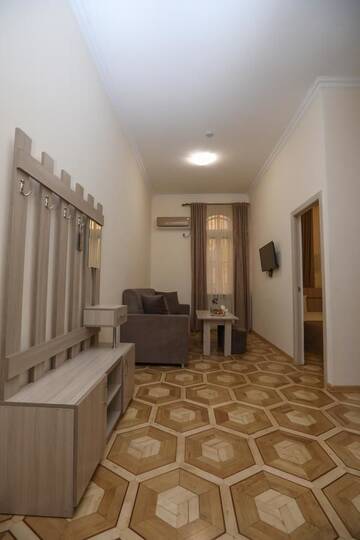 Фото номера Семейный полулюкс Отель Alba Hotel Yerevan г. Ереван 15