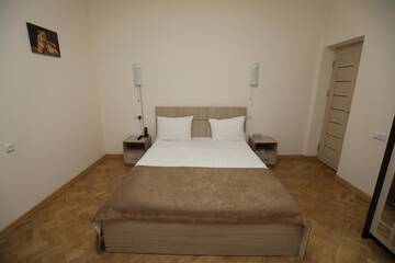 Фото номера Апартаменты с 1 спальней Отель Alba Hotel Yerevan г. Ереван 19