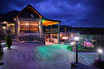 Фото Дома для отпуска Villa Hills г. Ереван 1