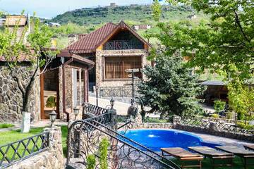 Фото Дома для отпуска Villa Hills г. Ереван 2