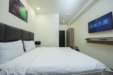 Фото номера Стандартный двухместный номер с 1 кроватью Отель Unique hotel г. Ереван 11