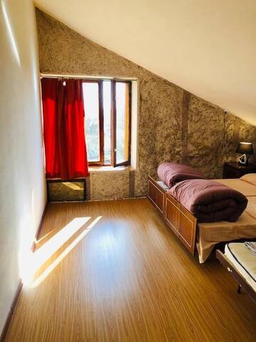 Фото номера Большой двухместный номер с 1 кроватью Проживание в семье Guesthouse Richie г. Ереван 32