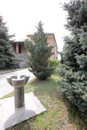 Фото номера Вилла Виллы A Royal Luxury Villa With The Best View in Yerevan г. Ереван 13