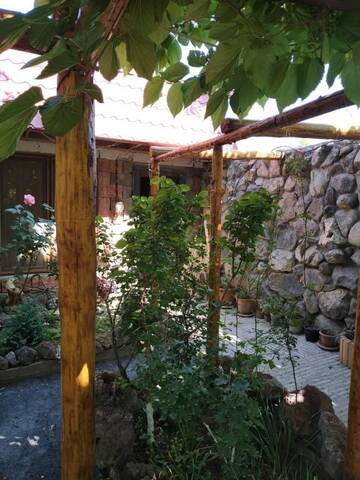 Фото номера Дом с 2 спальнями Гостевой дом Nors Guest House г. Ереван 21