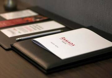 Фото номера Номер с кроватью размера «king-size» Отель Ramada Hotel &amp; Suites by Wyndham Yerevan г. Ереван 9