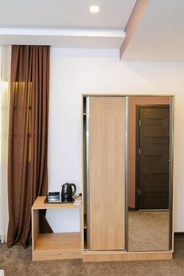 Фото номера Двухместный номер эконом-класса с 1 кроватью Отель Moscow Boutique Hotel г. Ереван 6