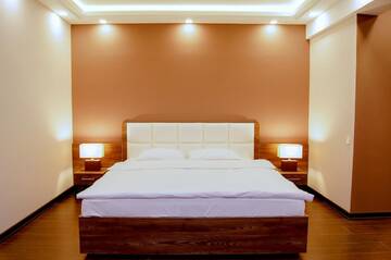 Фото номера Номер-студио с кроватью размера &quot;king-size&quot; и диван-кроватью Отель Moscow Boutique Hotel г. Ереван 17