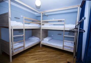 Фото номера Кровать в общем номере для женщин с 4 кроватями Хостелы Sweet Sleep hostel г. Ереван 6